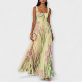 Rosalind | Pliszírozott Virágos Chiffon Maxi Ruha Derékövével