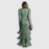 Clara | Elegáns, hosszú ujjú, bojtós maxi ruha
