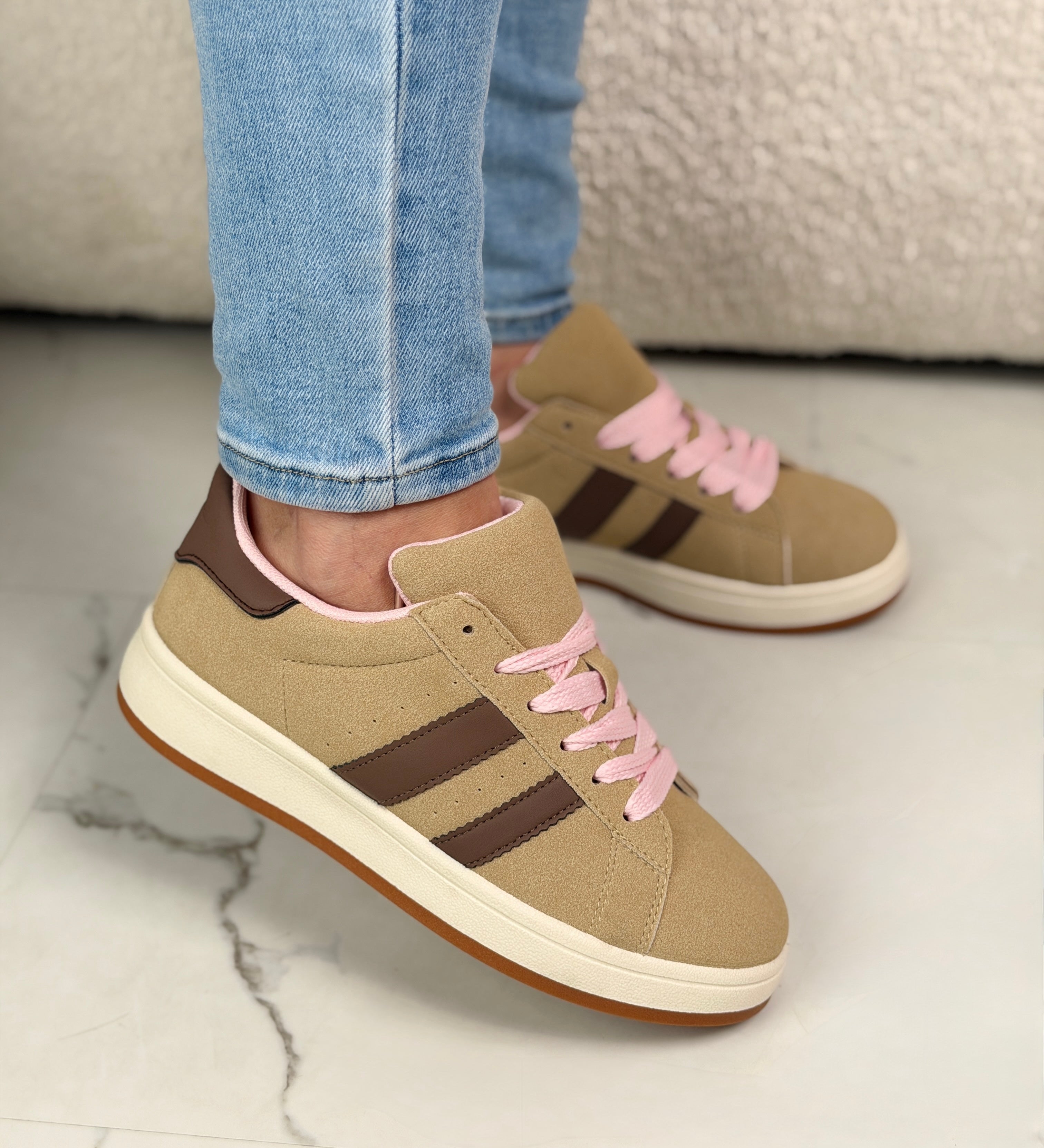 Gardenia | Khaki női sportcipő fűzős kialakítással