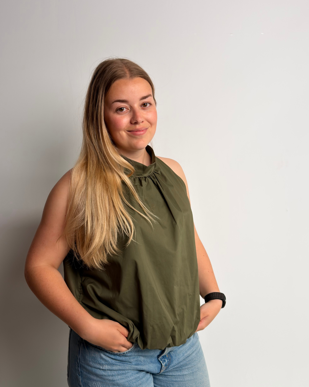 Olga | Praktikus felső