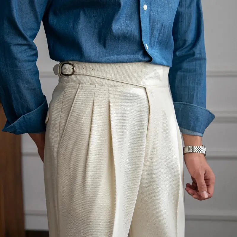 Faltengürtelhose