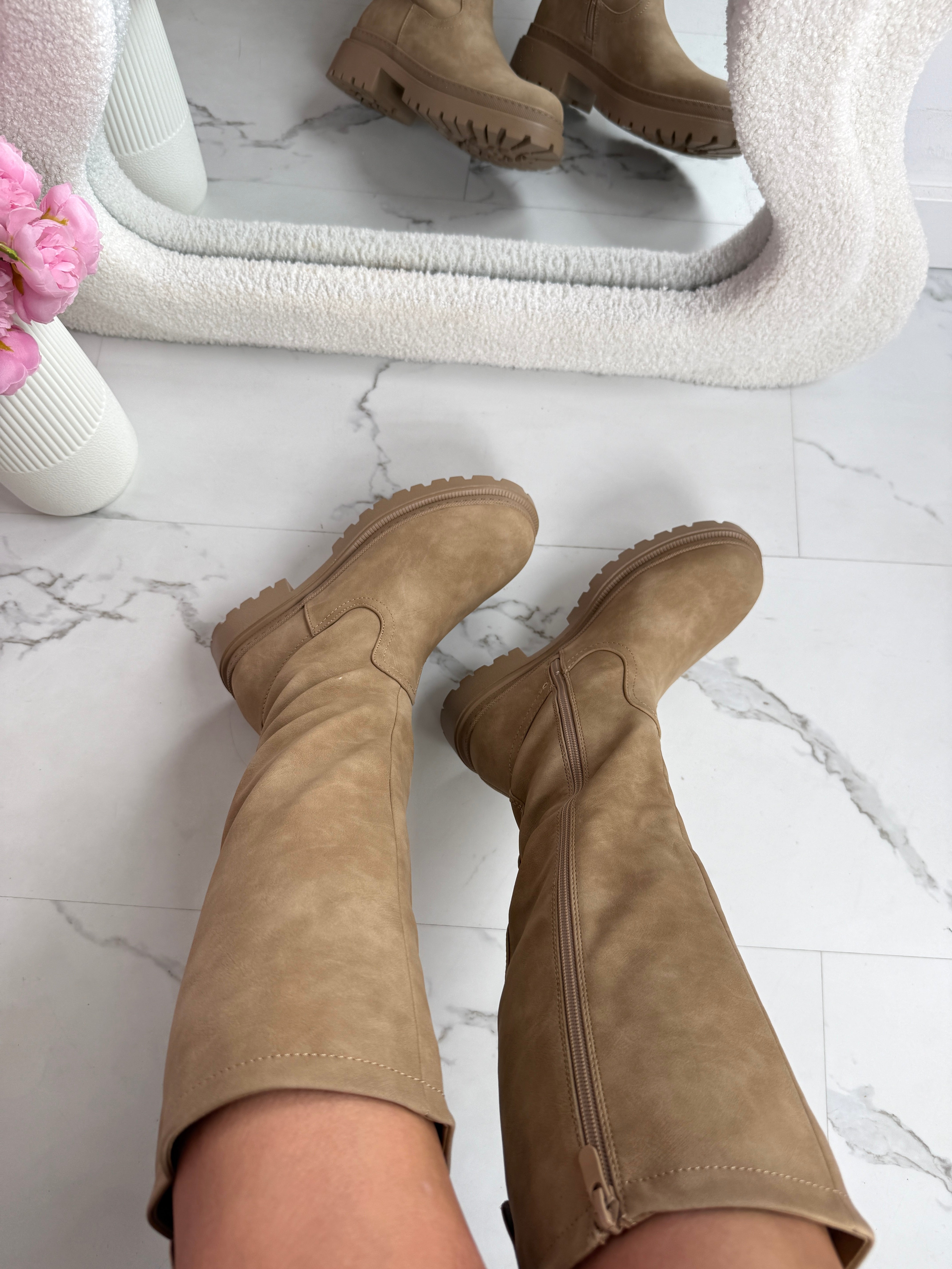 Shea | Khaki női magas szárú csizma oldalsó cipzárral