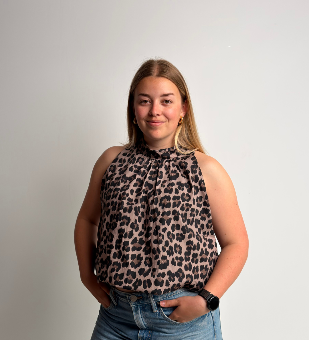 Olga | Praktikus felső