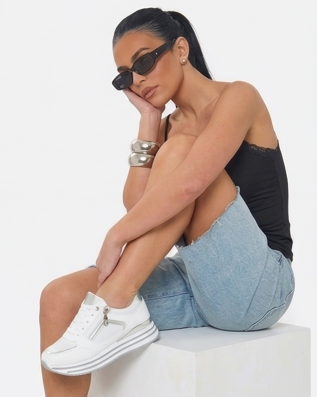 Hania | Fehér női sportcipő oldalsó cipzárral