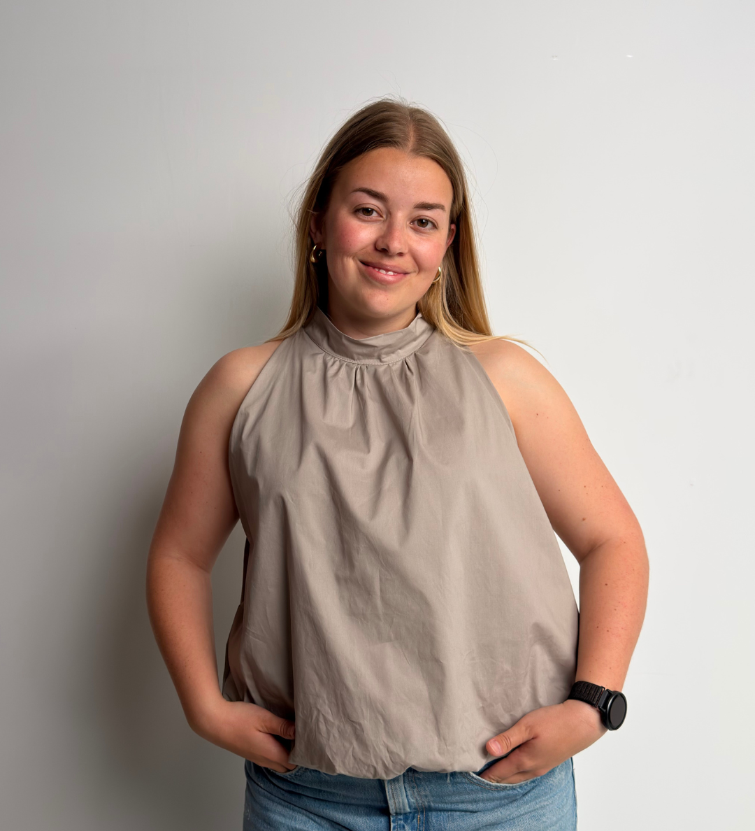 Olga | Praktikus felső
