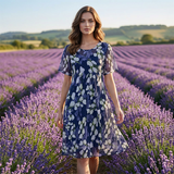 🌸 MOST 50% KEDVEZMÉNY! ✨ Női virágos A-vonalú parti ruha – dupla rétegű chiffon, elegáns mintázat és térd fölé érő fazon 👗